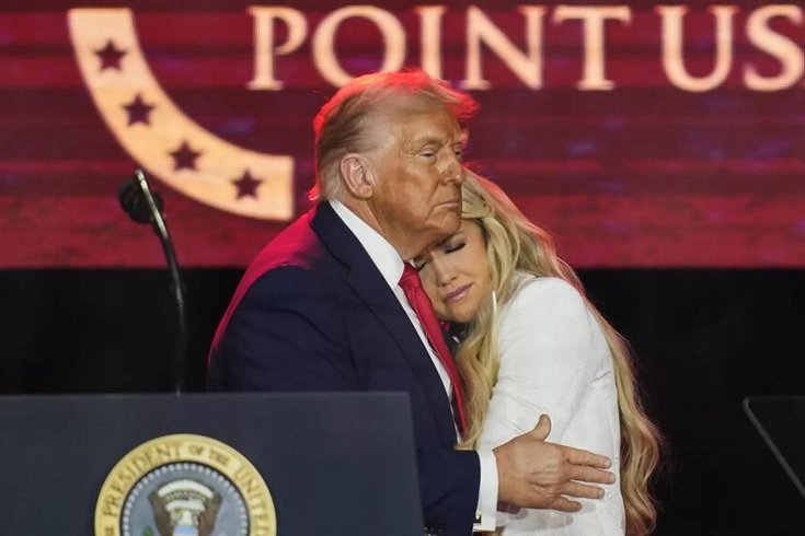 ABD Başkanı Donald Trump, suikastla ödürülen siyasi aktivist Charlie Kirk için Arizona'da düzenlenen anma törenine katıldı