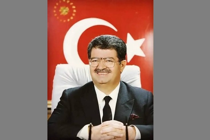Bugün 8. Cumhurbaşkanı Turgut Özal'ın 32. ölüm yıl dönümü Bugün 8. Cumhurbaşkanı Turgut Özal'ın 32. ölüm yıl dönümü