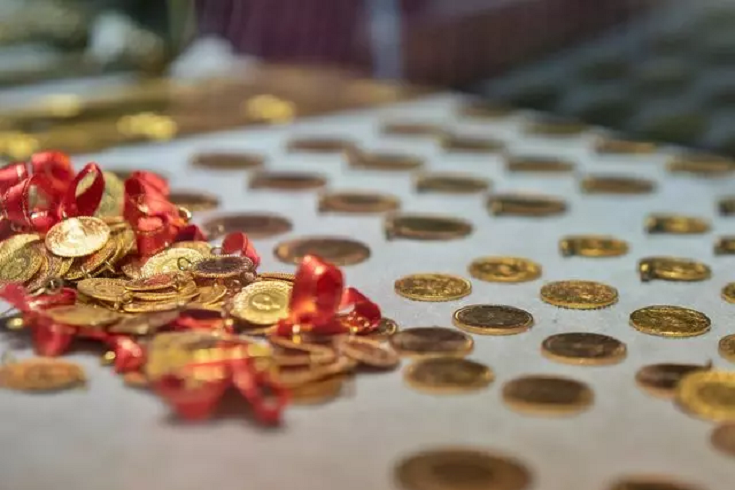 Çeyrek altın ilk kez 10 bin lirayı geçti