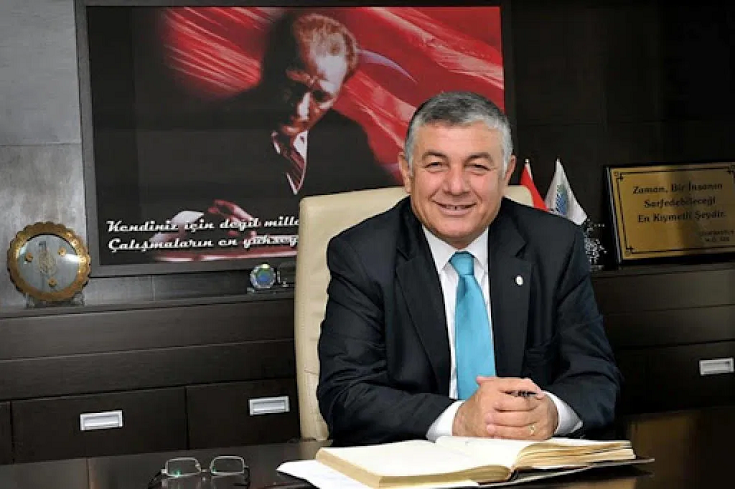 CHP'li belediyelere 'terör' operasyonu; Eski Sarıyer Belediye Başkanı Şükrü Genç dahil 17 kişi tutuklandı! CHP'li belediyelere 'terör' operasyonu; Eski Sarıyer Belediye Başkanı Şükrü Genç dahil 17 kişi tutuklandı!
