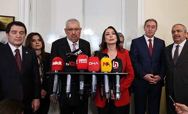 DEM Parti heyeti, MHP TBMM Grubunu ziyaret etti DEM Parti heyeti, MHP TBMM Grubunu ziyaret etti