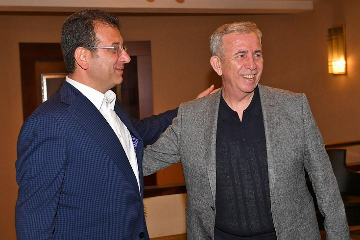 Ekrem İmamoğlu'ndan Mansur Yavaş ziyareti paylaşımı: Bizler ORTAK AKILLA, yol arkadaşlarımız ve aziz milletimizle elele, bu büyük yolculuğu mutlaka başarıya ulaştıracağız! Ekrem İmamoğlu'ndan Mansur Yavaş ziyareti paylaşımı: Bizler ORTAK AKILLA, yol arkadaşlarımız ve aziz milletimizle elele, bu büyük yolculuğu mutlaka başarıya ulaştıracağız!