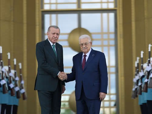 Erdoğan, Filistin Devlet Başkanı Abbas ile Beştepe'de görüştü