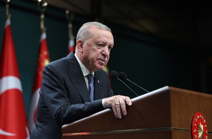 Erdoğan kabine açıklamasında: Topraklarını, özgürlüklerini ve onurlarını savunan Filistin halkının yanında dimdik duruyoruz!
