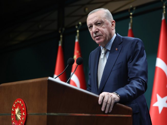 Erdoğan Kabine Toplantısı çıkışı konuşmasında: Sakarya gaz sahasından şu anda 4 milyon hanemizin doğal gaz ihtiyacını karşılıyoruz"