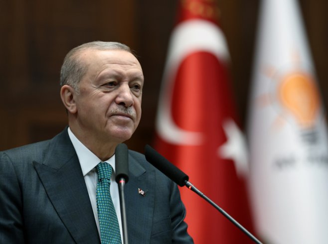 Erdoğan'dan Özgür Özel'e deprem bölgesi tepkisi: Önceden turist gibi de olsa bölgeye yollarını düşürüyorlardı, şimdi artık onu bile yapamıyorlar!