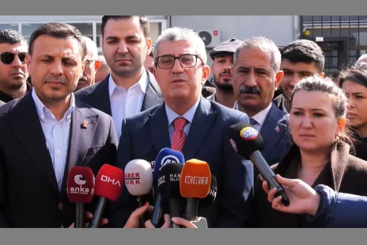 Gökhan Günaydın; CHP Gençlik Kolları Genel Başkanı Cem Aydın'ın adli kontrol şartı kaldırıldı dava 20 Haziran'a ertelendi