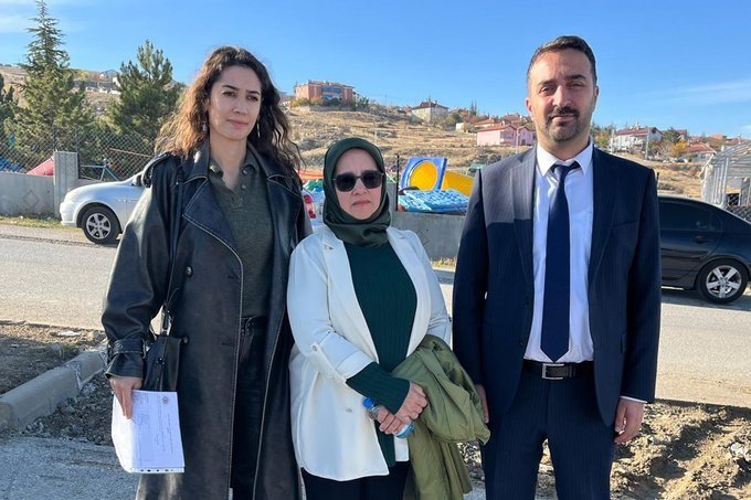 Hüda Kaya cezaevine teslim oldu Hüda Kaya cezaevine teslim oldu