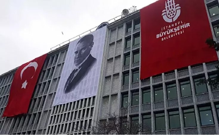 İBB uygulamaları soruşturmasında CHP Bilgi İşlem Sorumlusu gözaltına alındı