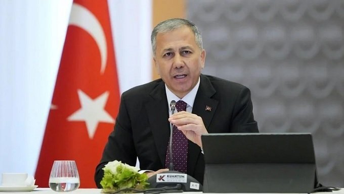 İçişleri Bakanı Yerlikaya duyurdu: 801,5 kg Metamfetamin Ele Geçirdik İçişleri Bakanı Yerlikaya duyurdu: 801,5 kg Metamfetamin Ele Geçirdik