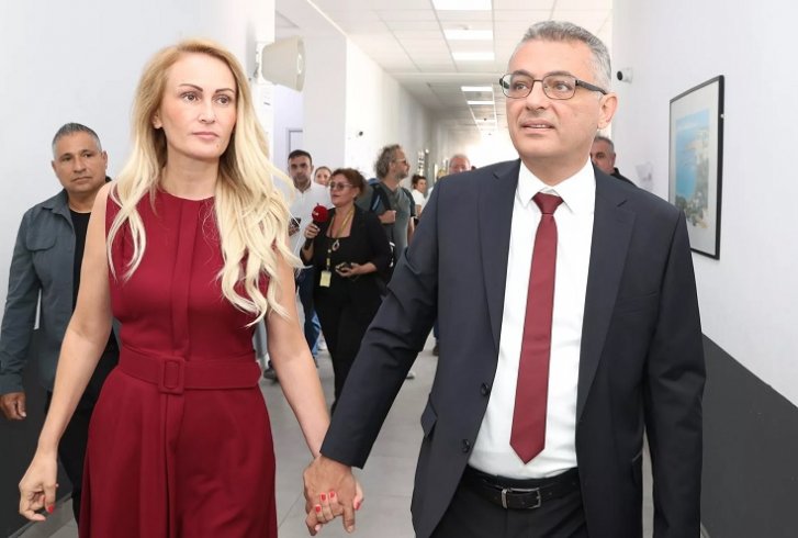 KKTC'de 9. Cumhurbaşkanlığı seçimini Tufan Erhürman kazandı KKTC'de 9. Cumhurbaşkanlığı seçimini Tufan Erhürman kazandı