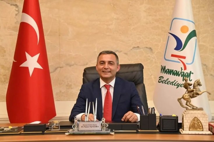 Manavgat Belediye Başkanı Niyazi Nefi Kara tutuklandı ve görevden uzaklaştırıldı Manavgat Belediye Başkanı Niyazi Nefi Kara tutuklandı ve görevden uzaklaştırıldı