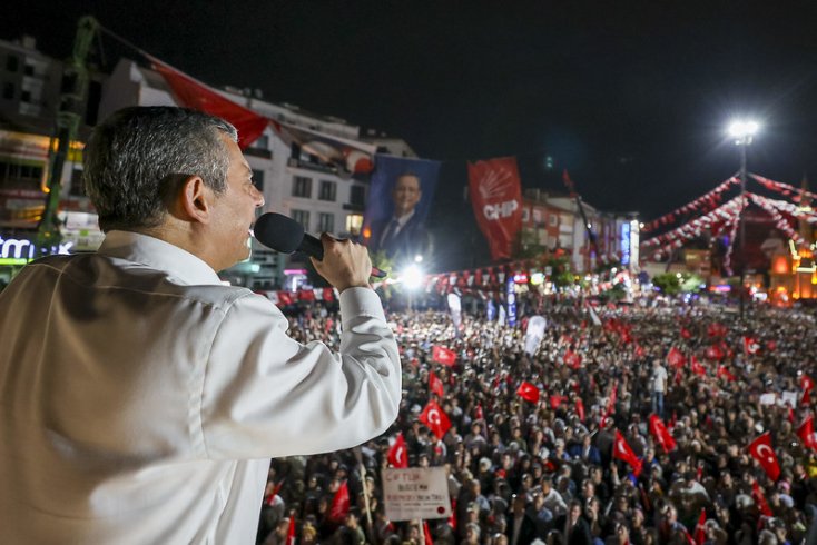 Özgür Özel: Kutuplaşmaya Değil Kucaklaşmaya Geldik!