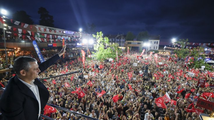 Özgür Özel, Şile'den seslendi: Bu millet, şimdi Çağlayan’ın AK Toros’çularına da teslim olmayacak! Özgür Özel, Şile'den seslendi: Bu millet, şimdi Çağlayan’ın AK Toros’çularına da teslim olmayacak!