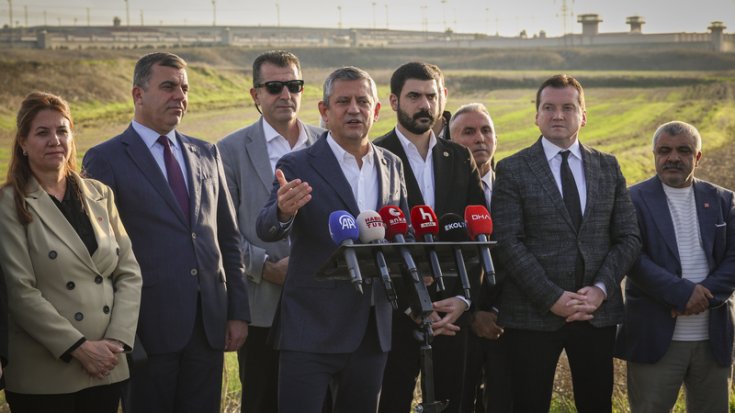 Özgür Özel, Silivri'den seslendi: İddia ediyorum Recep Tayyip Erdoğan adayları olsun ben de Ekrem Başkan’ı göstereceğim 1,5 milyon fark atacağız. Hodri meydan!