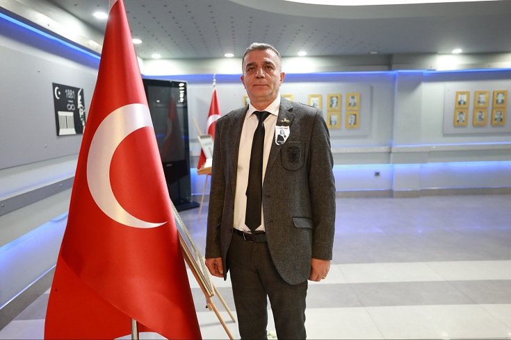 Şehzadeler Belediye meclisi, başkan Gülşah Durbay'ın vefatı sonrası yeni başkanını seçti