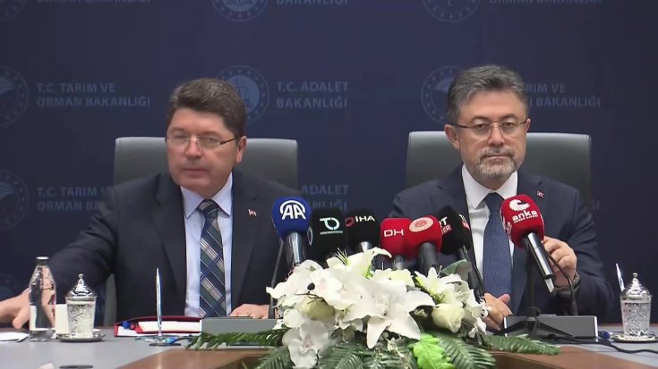 Tarım ve Orman Bakanlığı ile Adalet Bakanlığı arasında İşyurdu Çalışmalarının Desteklenmesi İşbirliği Protokolü imzalandı Tarım ve Orman Bakanlığı ile Adalet Bakanlığı arasında İşyurdu Çalışmalarının Desteklenmesi İşbirliği Protokolü imzalandı