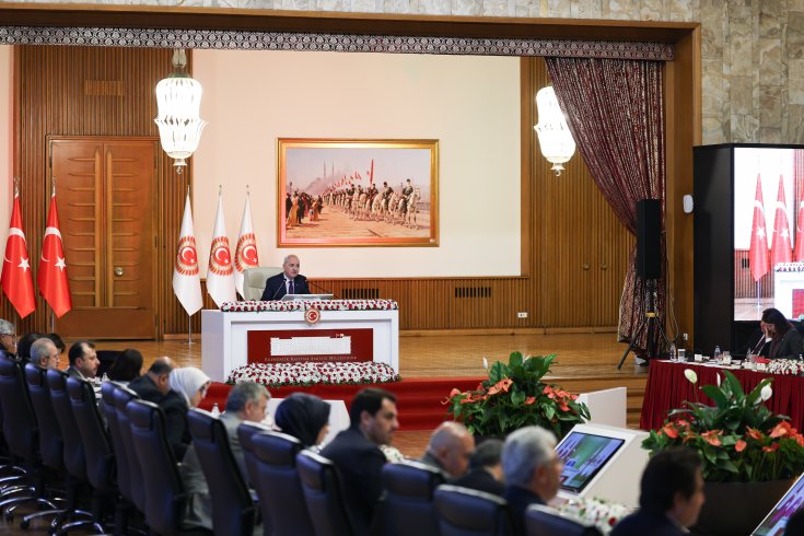 TBMM'de kurulan Milli Dayanışma, Kardeşlik ve Demokrasi Komisyonu, Başkan Kurtulmuş’un başkanlığında 8. toplantısını yaptı