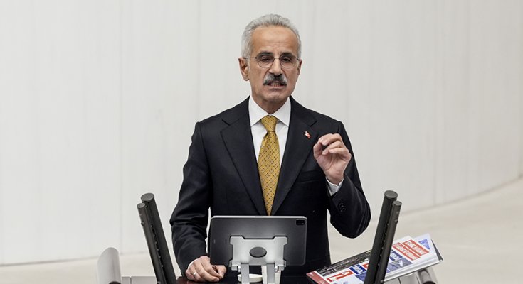 Ulaştırma ve Altyapı Bakanı Abdulkadir Uraloğlu, TBMM Genel Kurulunda, Bakanlığının 2026 yılı bütçesini sundu Ulaştırma ve Altyapı Bakanı Abdulkadir Uraloğlu, TBMM Genel Kurulunda, Bakanlığının 2026 yılı bütçesini sundu