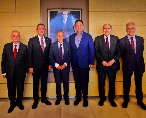Yalçın Bayer: Önder Sav'dan cevap var Yalçın Bayer: Önder Sav'dan cevap var