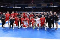 A Milli Erkek Voleybol Takımımız, son 16 turun maçında Hollanda'yı 3-1 yenerek tarihinde ilk kez çeyrek finale yükseldi