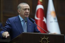 Erdoğan, belediye operasyonu üzerinden Özel'e; Sen bu kafayla gidersen Özgür efendi daha çok şok olursun, mahcup olursun, en sonunda rezil-rüsva olursun!