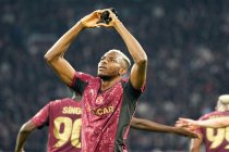 Galatasaray, UEFA Şampiyonlar Ligi'nde Ajax'ı 3-0 yendi