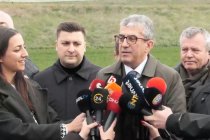 Gökhan Günaydın, İBB'ye 4. dalga operasyon açıklamasında; Türkiye’de 1400 belediye var, hedef İBB ve aslında açığını söyleyelim hedef İmamoğlu!