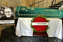Türkiye Gazeteciler Cemiyeti üyesi Hikmet Çetinkaya için tören düzenlendi