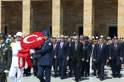30 Ağustos Zafer Bayramı: Cumhurbaşkanı Erdoğan, Anıtkabir’de düzenlenen törene katıldı