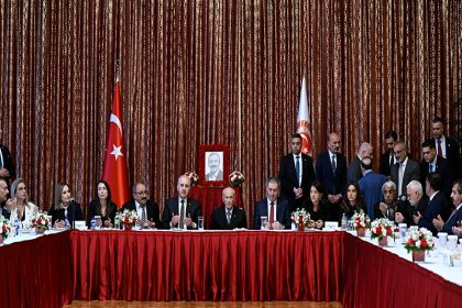DEM Parti, Meclis'te Sırrı Süreyya Önder için taziyeleri kabul etti