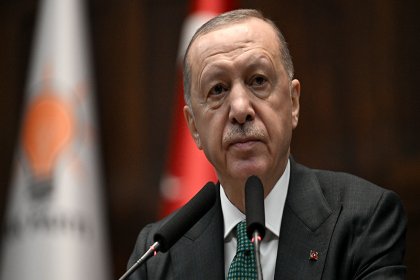 Erdoğan: Gönül coğrafyamıza, insanlığa, insani değerlere de sırtımızı dönme lüksümüz yok