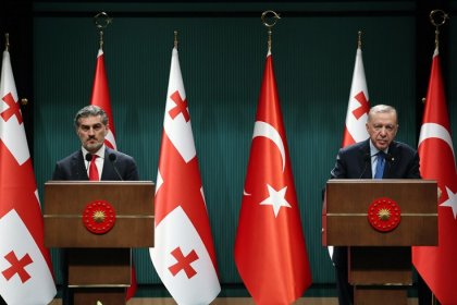 Erdoğan: Türkiye ve Gürcistan olarak bölgemizde ve ötesinde iş birliği ve kalkınma için omuz omuza hareket etmeye devam edeceğiz!