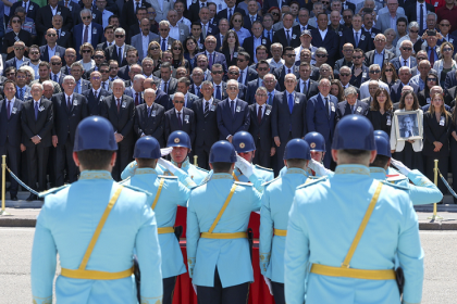 Eski Bakan ve CHP Genel Başkanlarından Gazeteci Altan Öymen için TBMM'de cenaze töreni düzenlendi