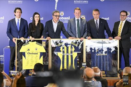 Fenerbahçe ve Chobani arasında sponsorluk anlaşması imzalandı