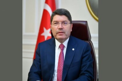 Gebze'de çöken binayla ilgili Bakan Tunç'tan açıklama: 'Adli soruşturma çok yönlü olarak devam etmektedir'