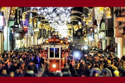 İstanbul Valiliği, yılbaşında görev yapacak ekipleri ve kentteki önlemleri duyurdu