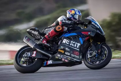 Milli motosikletçi Toprak Razgatlıoğlu, Dünya Superbike Şampiyonası'nın Fransa'daki 9. ayağını birinci bitirdi