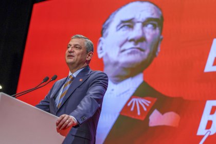 Özgür Özel, partisinin Program Kurultayı açılışında konuştu: Genel Merkezimiz bir fikir fabrikasına dönüşecek!