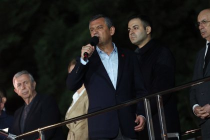 Özgür Özel: 'Saldırıyı, Partimiz Üzerinden Ülkemize Kurulan Kumpastan Bağımsız Görmüyorum'
