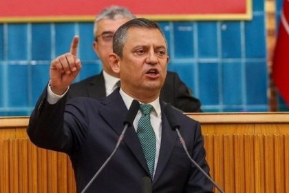 Özgür Özel'den Erdoğan'a; Bugün terör örgütünün başıyla müzakereyi konuşuyorsak, 'yapmayacağım' dediğini yapıyorsan meşru değilsin!