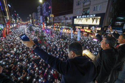 Özgür Özel'den yeni iddia: Akın Gürlek’e Eti Maden’in Lüksemburg’daki Şirketinden maaş bağlandığını bilmiyor musunuz?