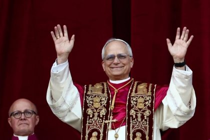Papa 14. Leo Vatikan'daki törenle göreve başladı