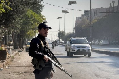 Suriye’de İç Güvenlik Komutanlığı, Humus’un Zeydel beldesinde bir erkek ve bir kadının öldürülmesi üzerine 'geçici sokağa çıkma yasağı' kararı aldı