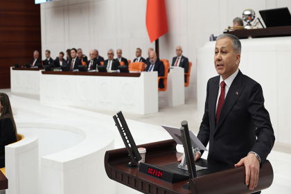 TBMM'de İçişleri Bakanı Ali Yerlikaya, Bakanlığının 2026 yılı bütçesinin sunumunu yaptı