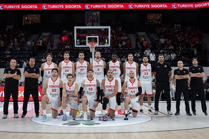 A Milli Erkek Basketbol Takımımız, Litvanya’yı 94-66 yendi A Milli Erkek Basketbol Takımımız, Litvanya’yı 94-66 yendi