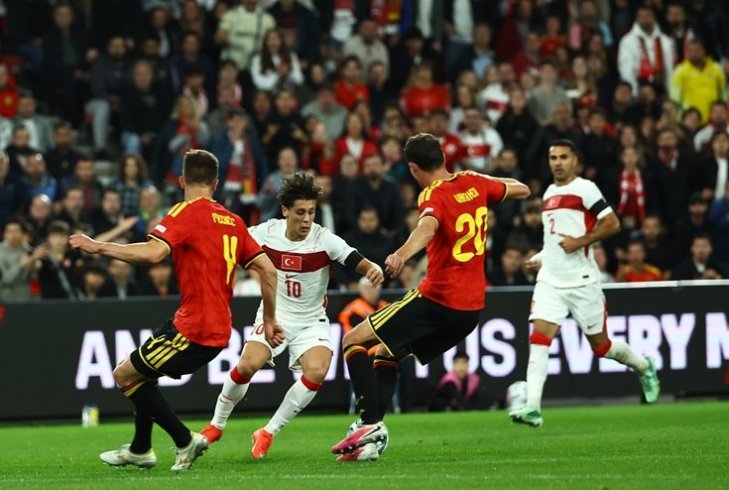 A Milli Futbol Erkek Takımı, Belçika'ya 3-0 yenildi A Milli Futbol Erkek Takımı, Belçika'ya 3-0 yenildi