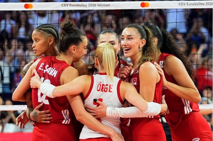 A Milli Kadın Voleybol Takımımız, Almanya’yı 3-1yenerek adını yarı finale yazdırdı A Milli Kadın Voleybol Takımımız, Almanya’yı 3-1yenerek adını yarı finale yazdırdı
