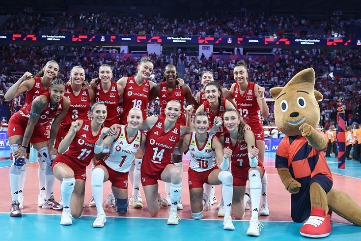 A Milli Kadın Voleybol Takımımız, gruptaki dördüncü maçında Almanya'yı 3-1 yendi A Milli Kadın Voleybol Takımımız, gruptaki dördüncü maçında Almanya'yı 3-1 yendi