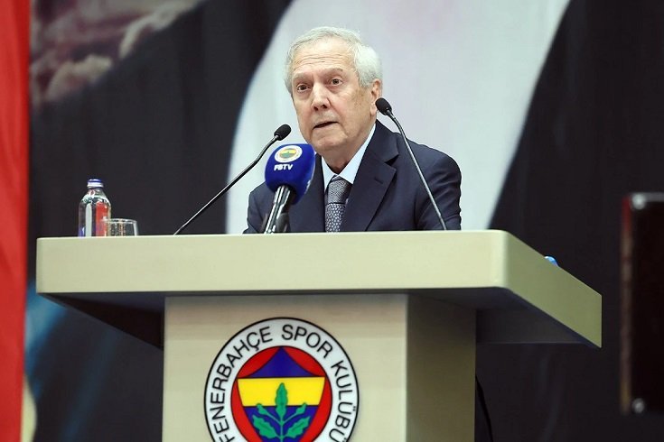 Aziz Yıldırım'dan Fenerbahçe açıklaması Aziz Yıldırım'dan Fenerbahçe açıklaması